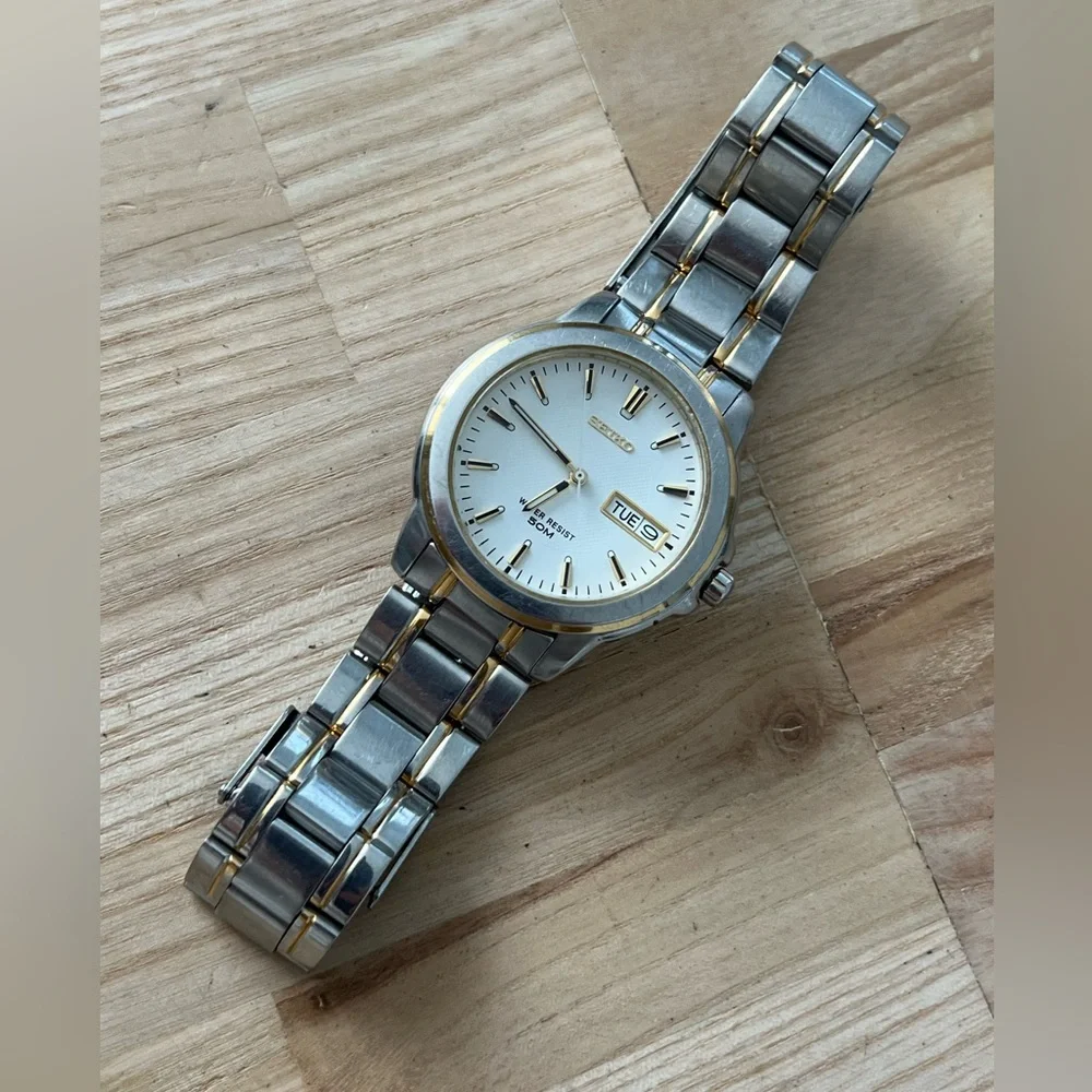 Seiko Vintage Men’s Watch White Dial Date Window Two-Tone Bracelet New Crystal